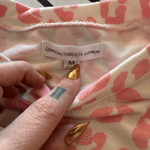 5/$20- Grayson Threads Sleepwear pink leopard print pajama set size medium - Picture 3 of 5
